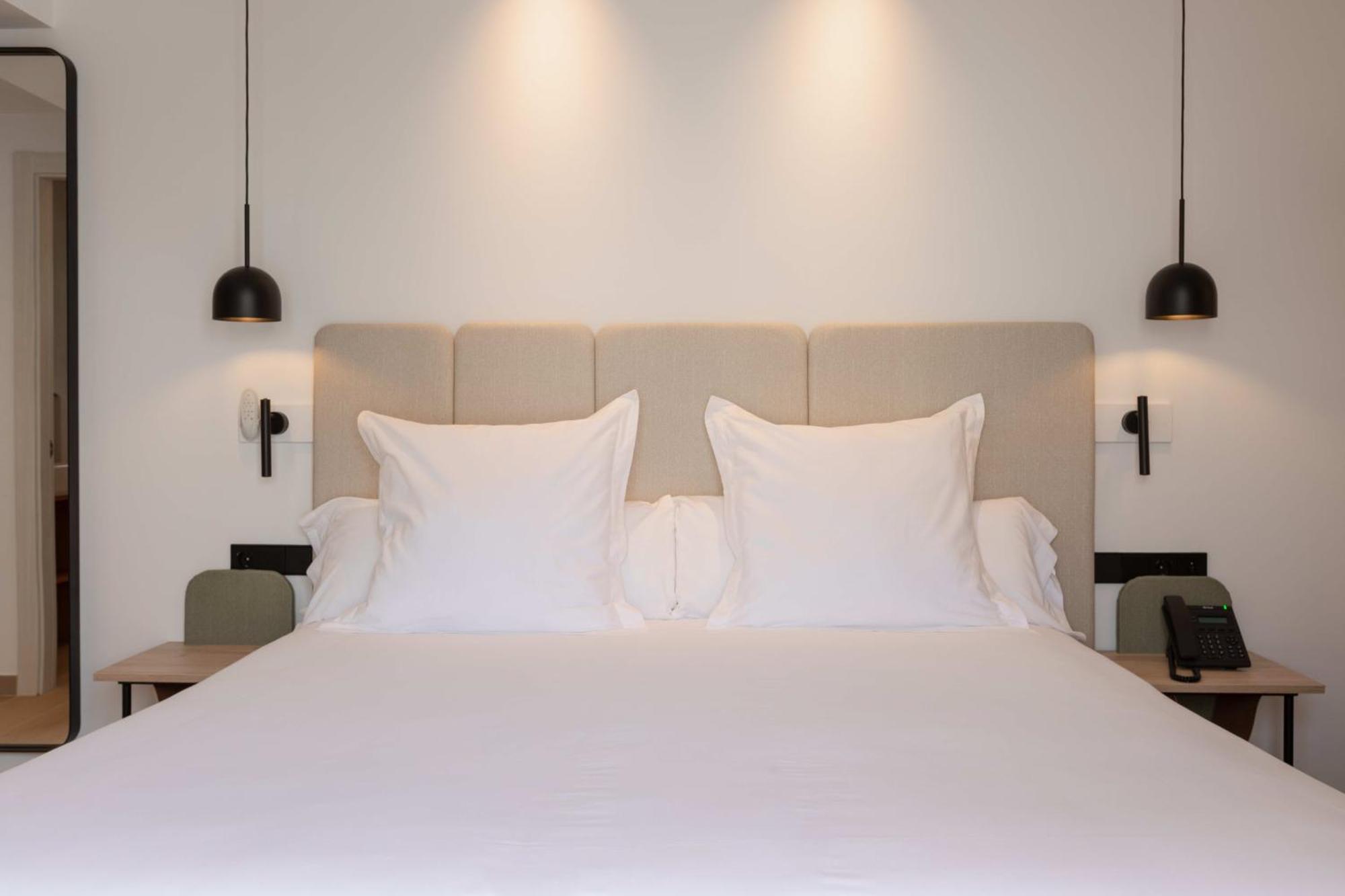 Hostal Mari San Antonio  Ngoại thất bức ảnh