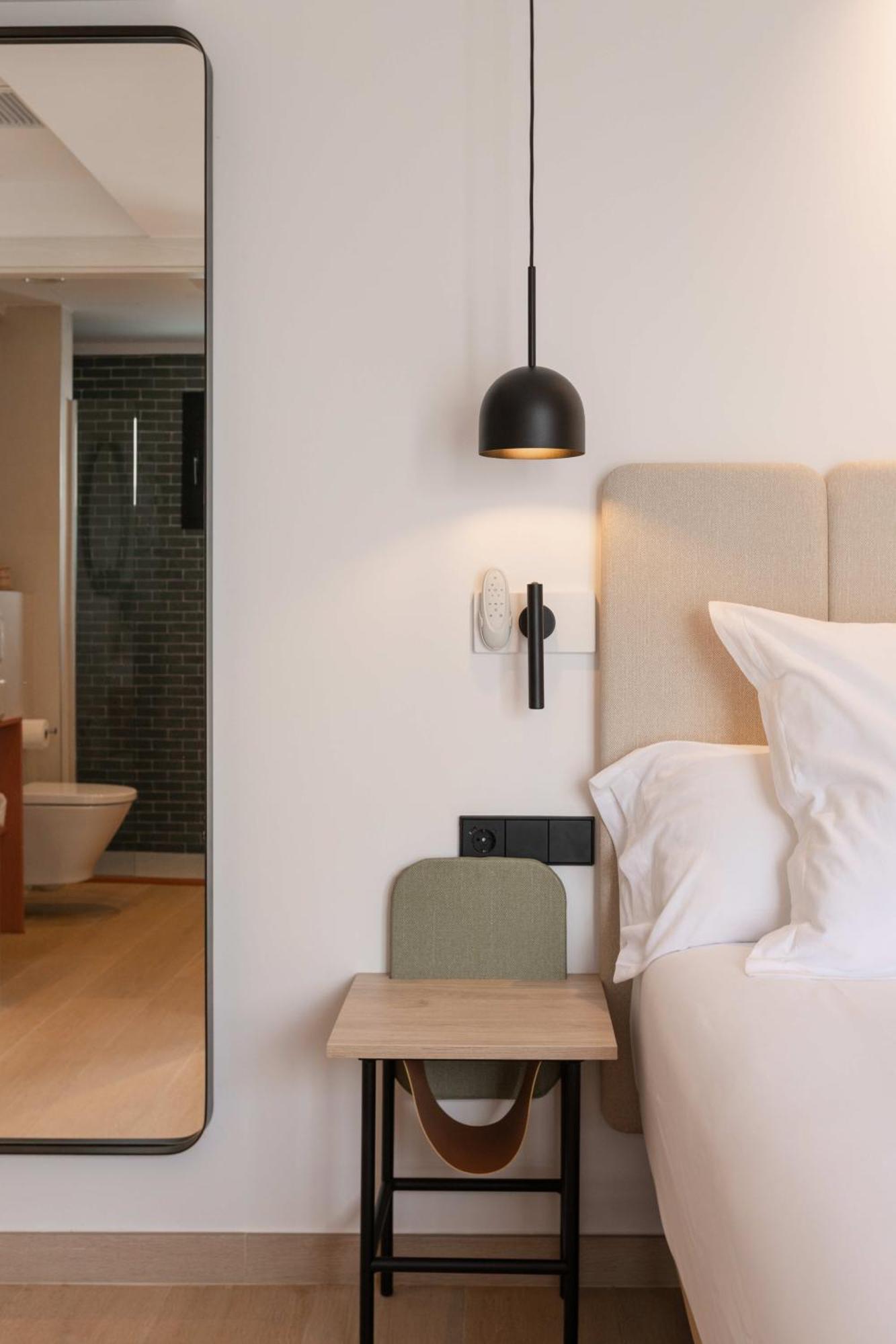 Hostal Mari San Antonio  Ngoại thất bức ảnh